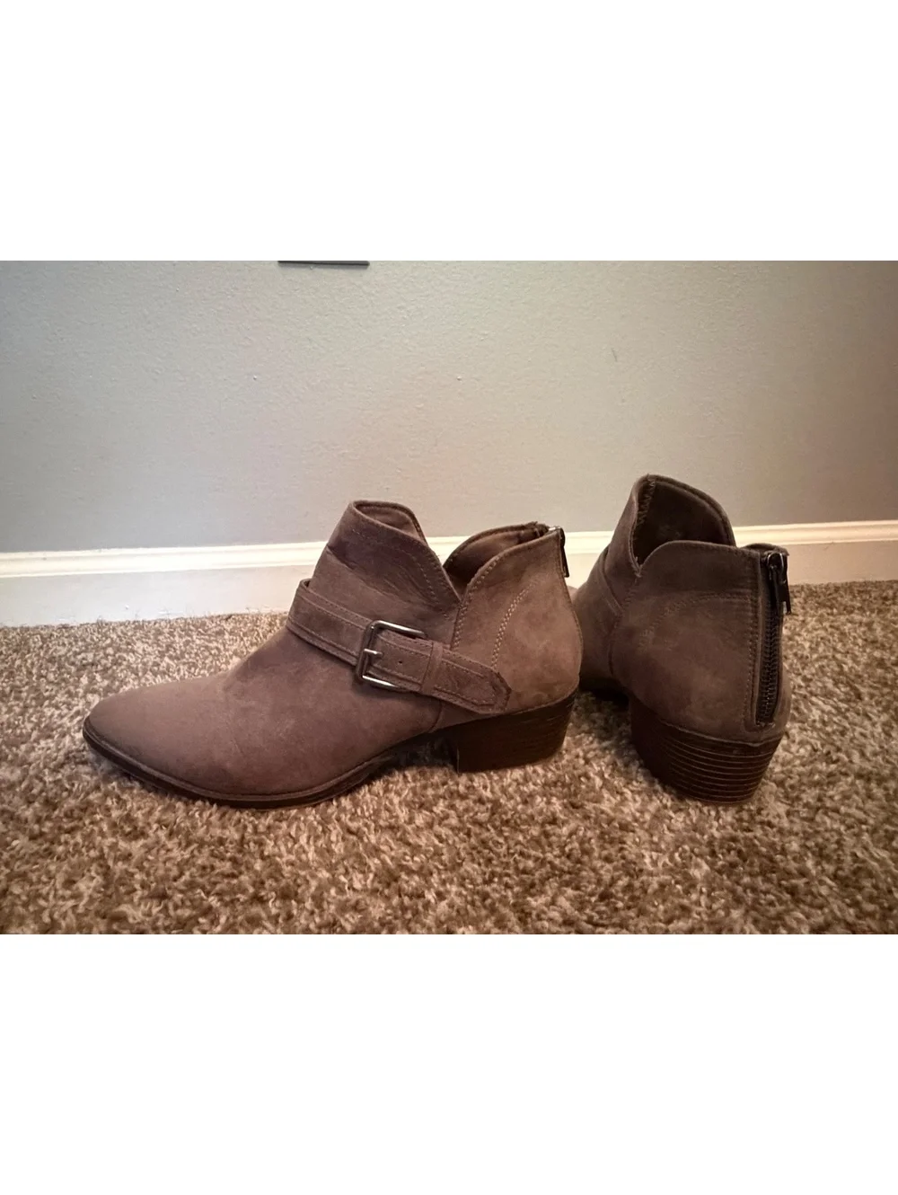 Austin Slip on Ankle Booties Women’s 10